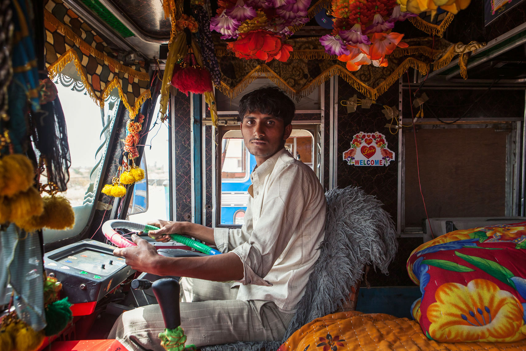032812_India_148