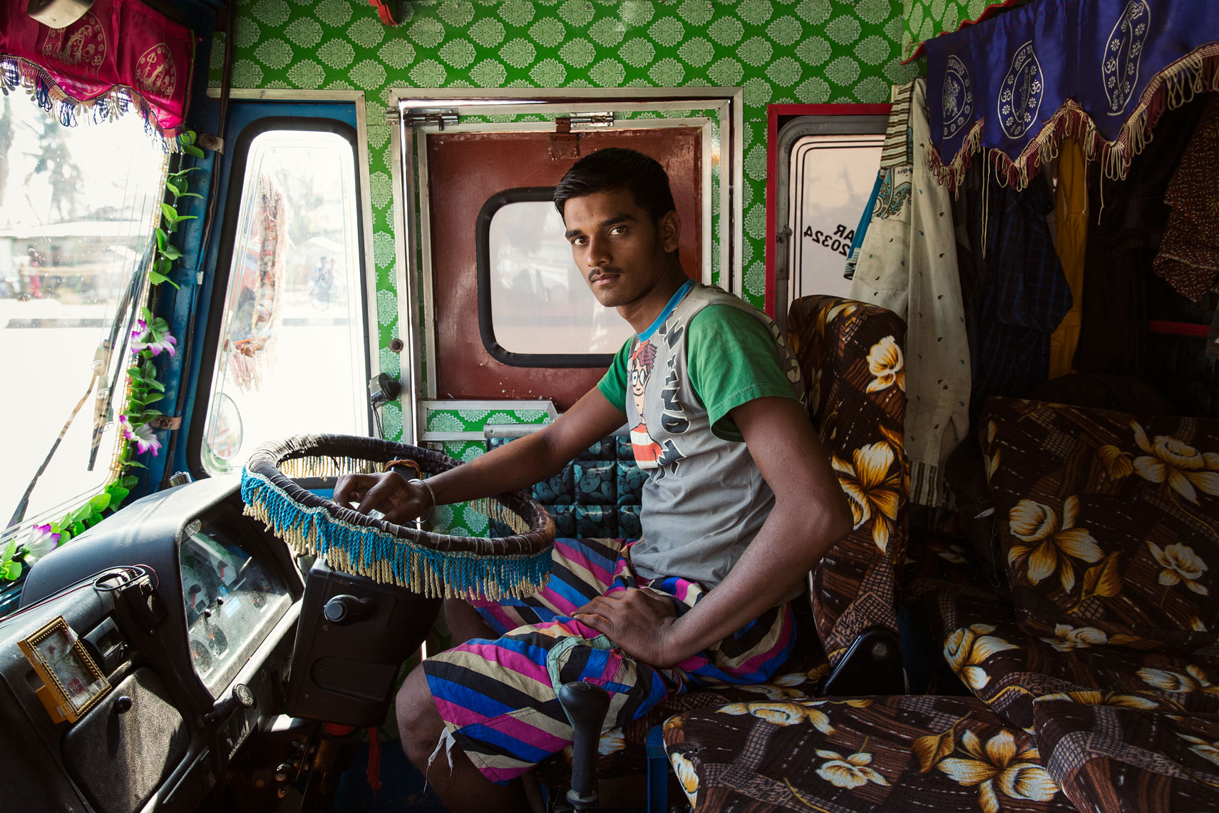 121513_India_125